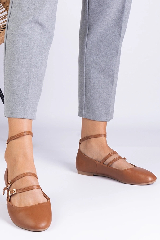 Ballerines en simili cuir marron avec...