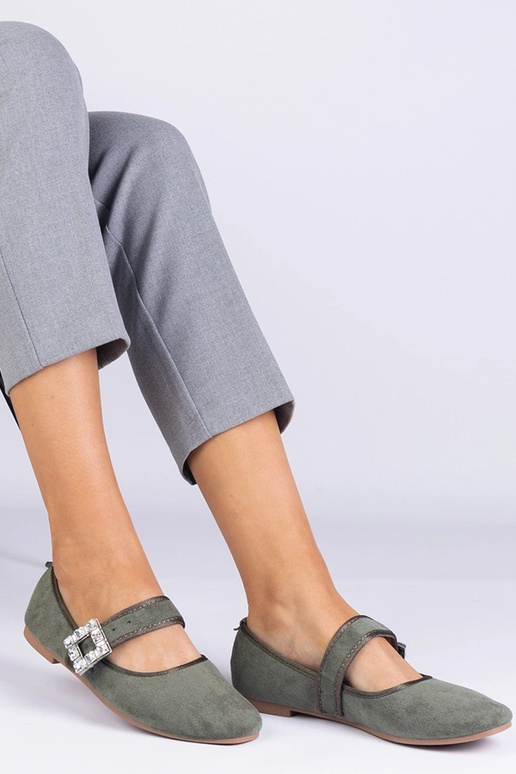 Grüne Ballerinas mit einer...