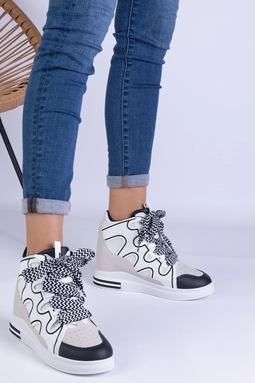 Baskets blanches pour femmes à lacets épais Gralina 2