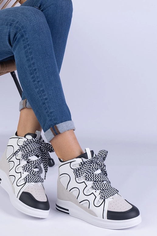 Weiße Damen-Sneaker mit dicken...