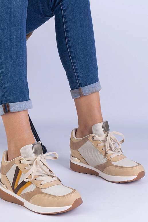 Baskets femme marron avec semelle...