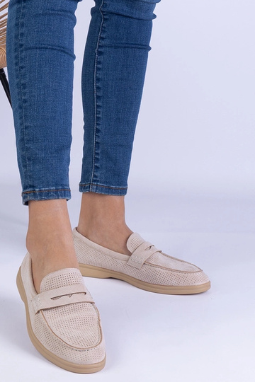 Beige klassische... 2