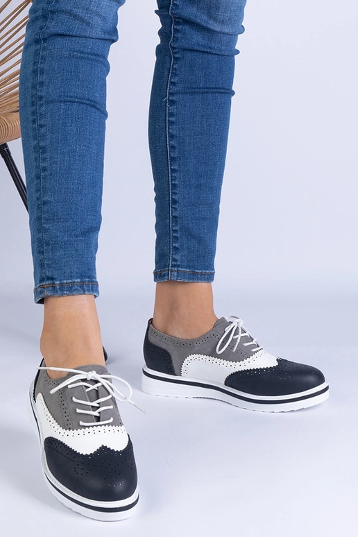 Schwarze klassische Oxford-Schuhe Toddi Schwarze klassische Oxford-Schuhe Toddi