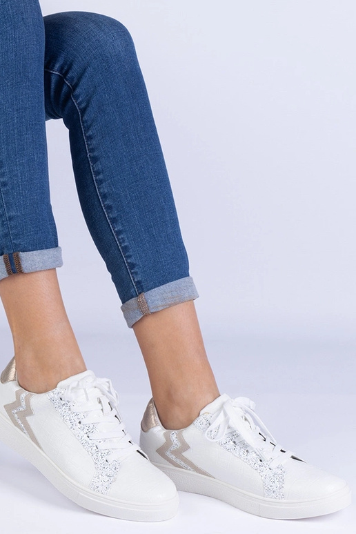 Baskets blanches pour femmes avec... Baskets blanches pour femmes avec...