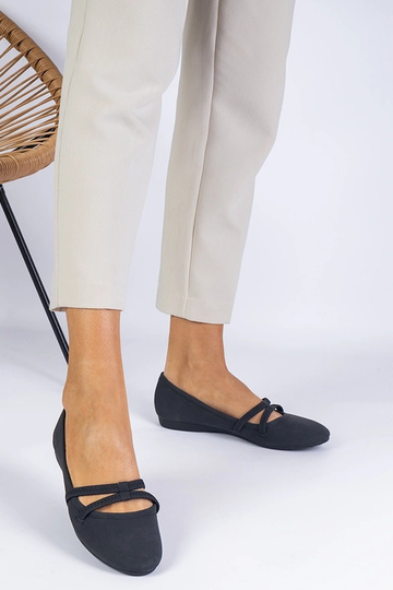 Ballerines noires pour femmes en cuir écologique mat Baronna