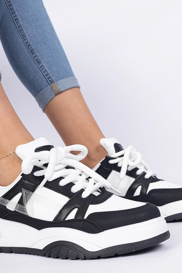 Sneakers noirs et blancs avec des lacets épais Luciana 2