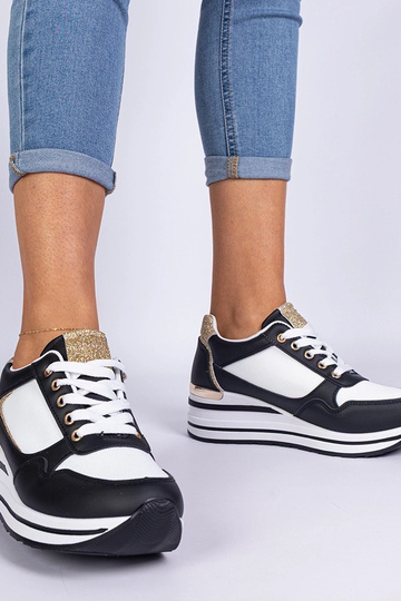 Olaria zwarte sneakers versierd met glitter en metalen inzet