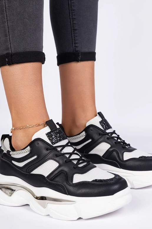 Zwarte dames sneakers sportieve... Zwarte dames sneakers sportieve...