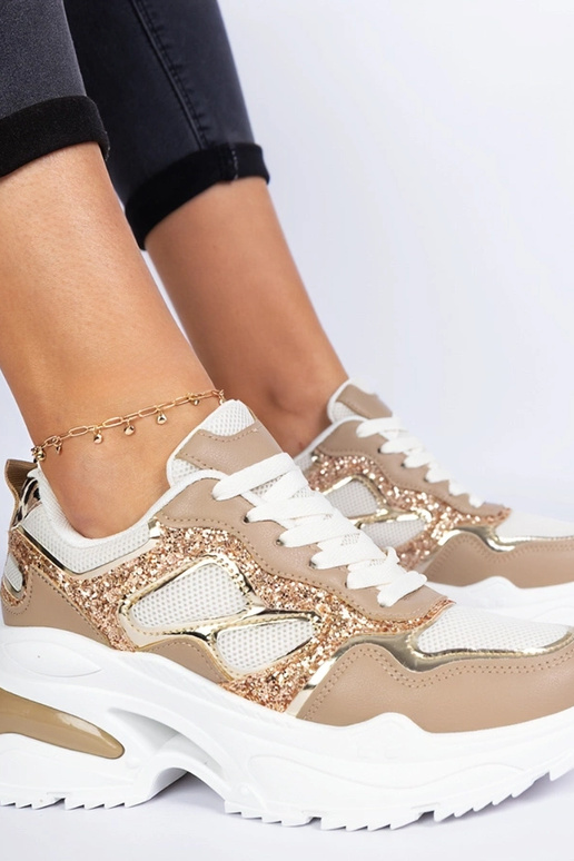 Bruine dames sneakers versierd met... Bruine dames sneakers versierd met...