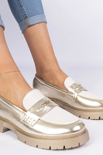 Gouden damesschoenen met witte inzet Sugetti 2