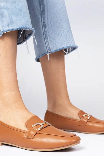 Mokasins bruns élégants...