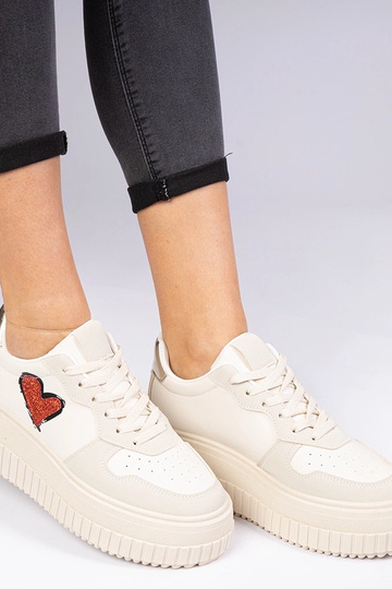 Beige Damen Sneakers mit glitzerndem Herz Laira 2