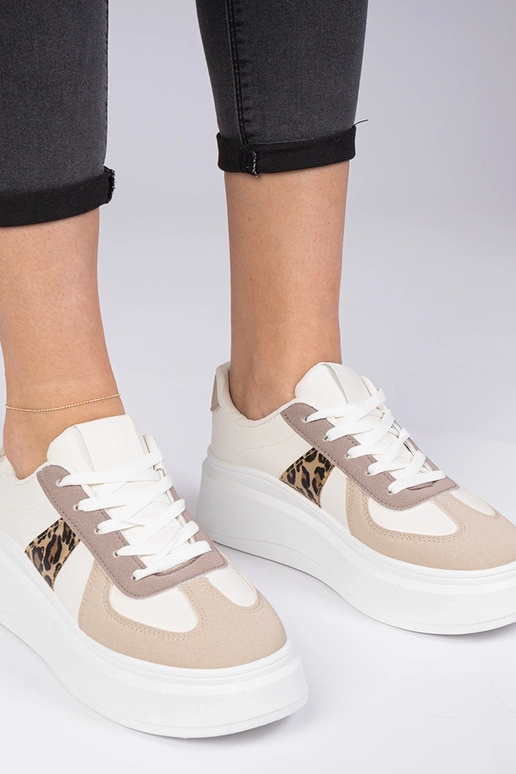 Bruine sneakers op een platform Mishel Bruine sneakers op een platform Mishel