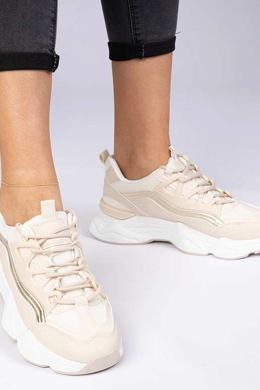 Beige dames sneakers met gouden... Beige dames sneakers met gouden...