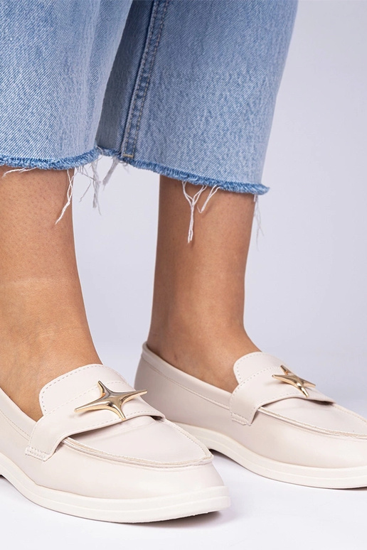 Beige dames mocassins met gouden... Beige dames mocassins met gouden...