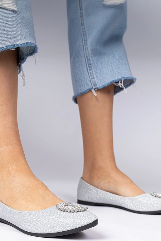 Zilveren damesbalerina's met glitter... Zilveren damesbalerina's met glitter...