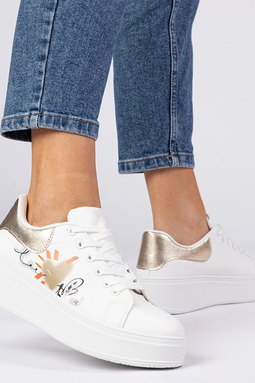 Weiß-goldene Damen Sneakers mit Druck... Weiß-goldene Damen Sneakers mit Druck...