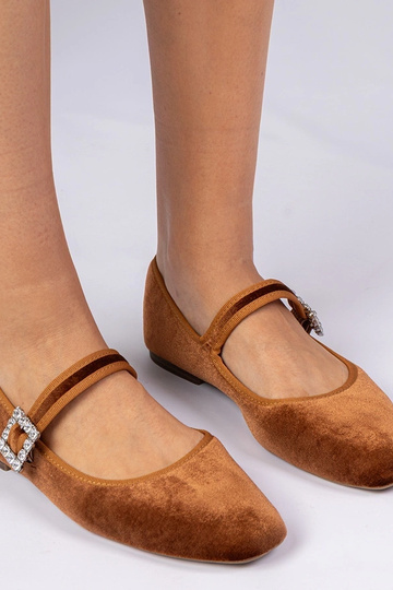 Ballerines en velours marron avec boucle Kvitta 2