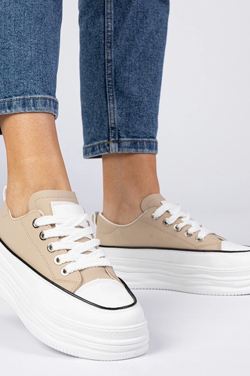 Beige dames sneakers op... 2