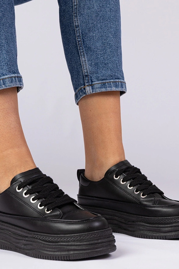 Zwarte dames sneakers met...