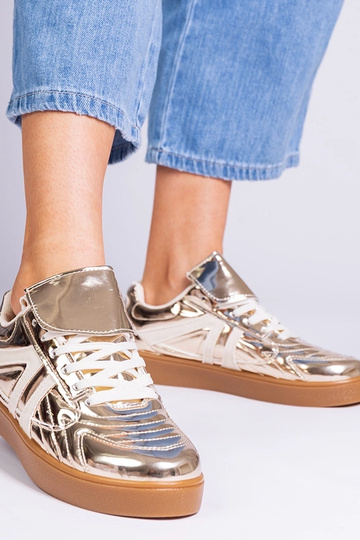 Goldene lackierte Damen-Sneaker Keyla 2