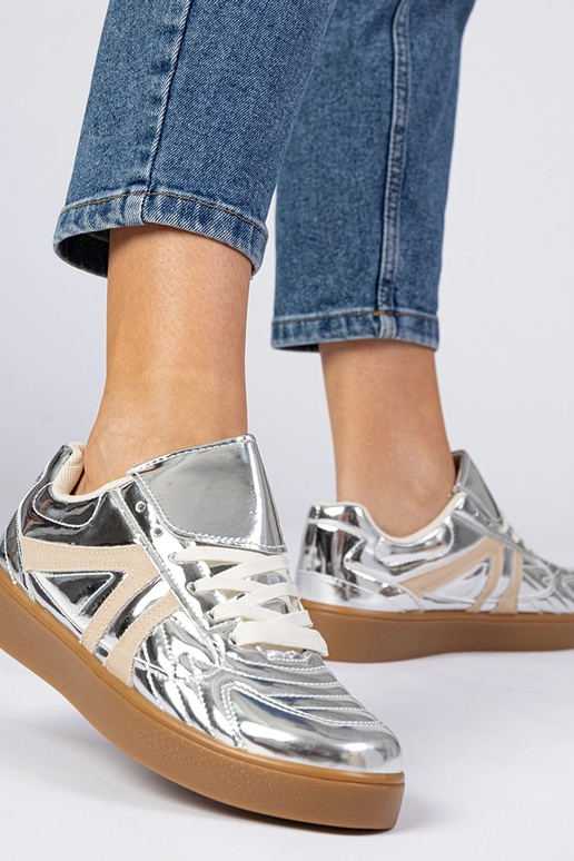 Baskets argentées pour femmes vernies...