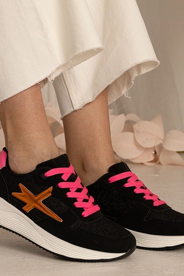 Baskets noires pour femmes...