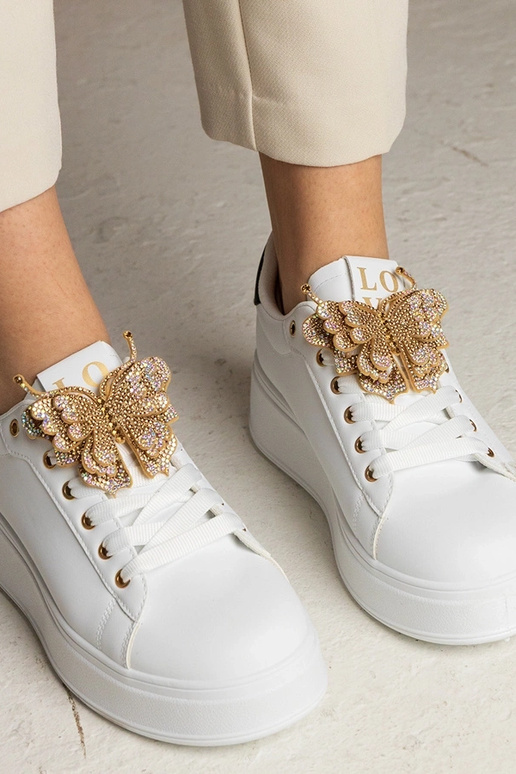 Baskets bicolores blanches et noires... Baskets bicolores blanches et noires...