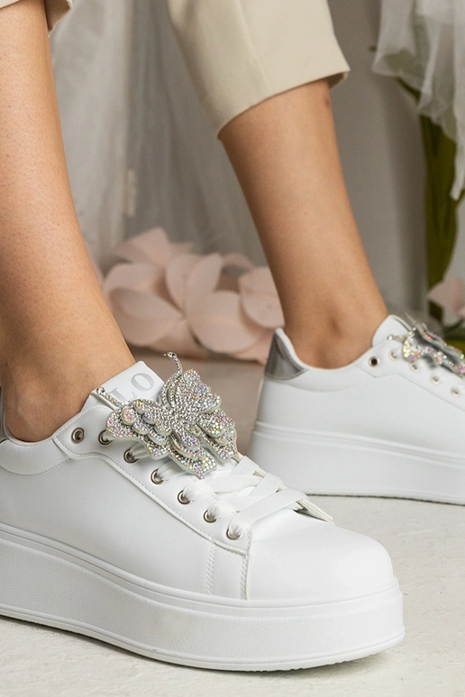 Baskets bicolores blanches et... Baskets bicolores blanches et...