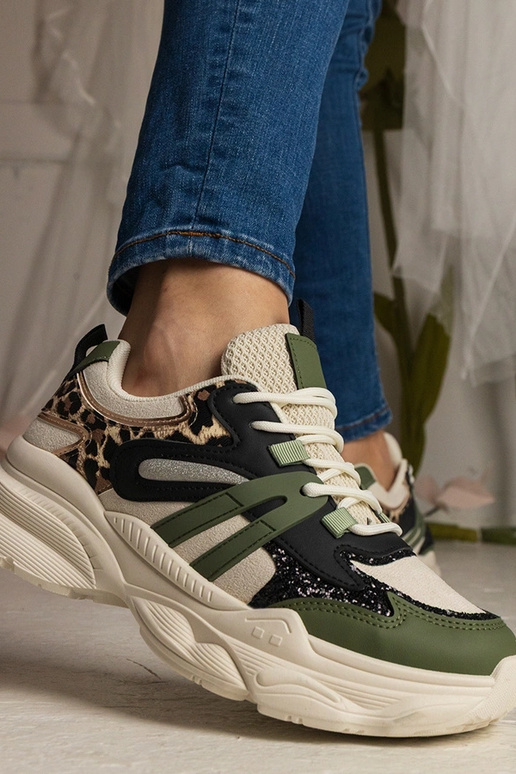 Groene dames sneakers sportief met... Groene dames sneakers sportief met...