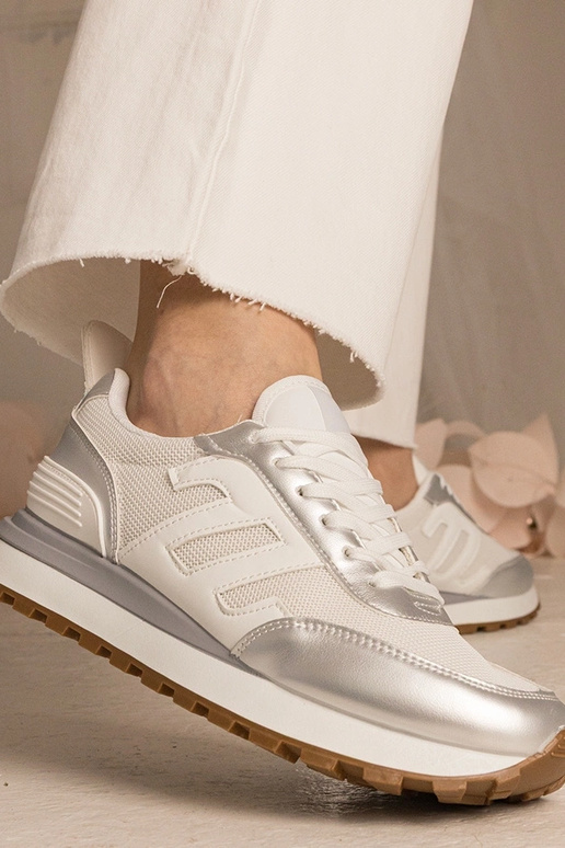 Weiß-silberne Damen-Sneakers... Weiß-silberne Damen-Sneakers...