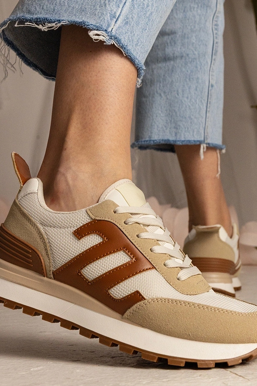 Beige dames sneakers sportief Marena Beige dames sneakers sportief Marena