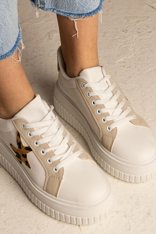 Biało-beige sneakers versierd met... Biało-beige sneakers versierd met...