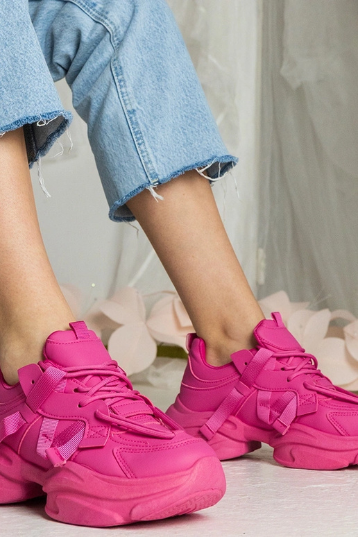 Roze dames sneakers massief sportief... Roze dames sneakers massief sportief...