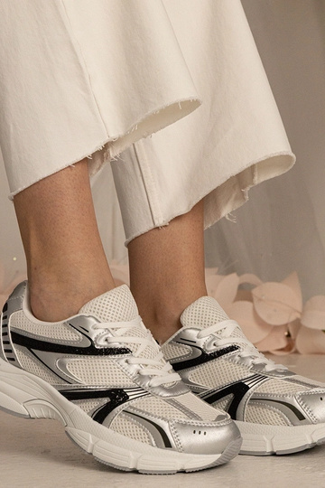 Baskets argentées pour femmes sportives avec paillettes Bakari 2