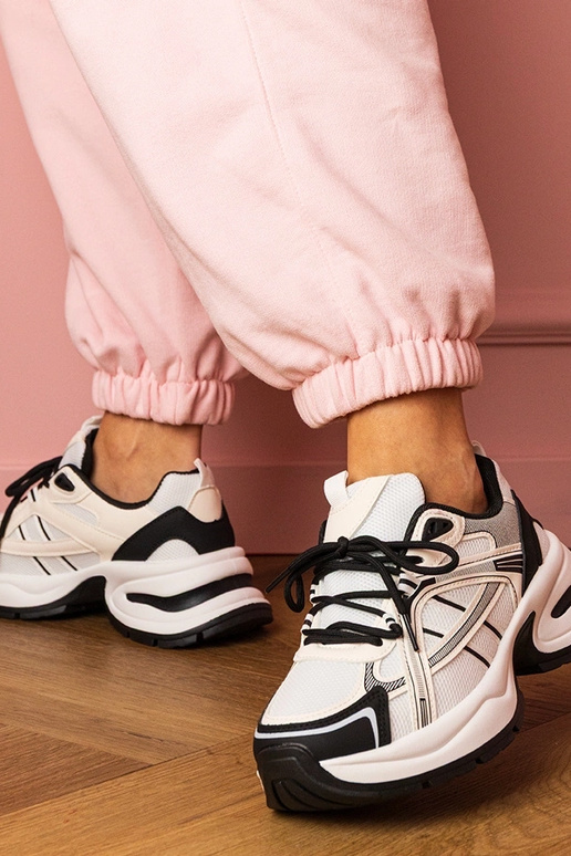 Baskets noir et blanc pour femmes sur...