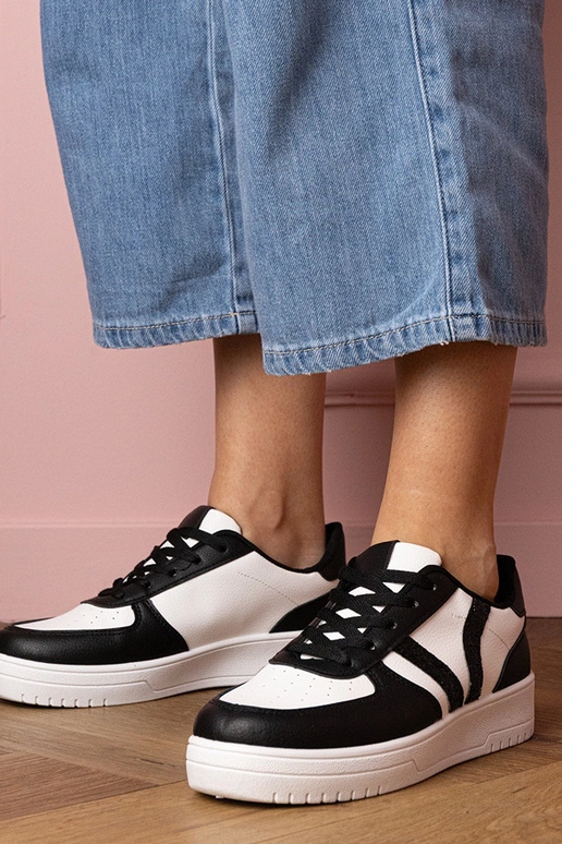 Blona chaussures de sport noires avec... Blona chaussures de sport noires avec...