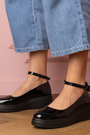 Mocassins noirs laqués pour...