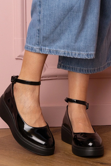 Mocassins noirs laqués pour... 2