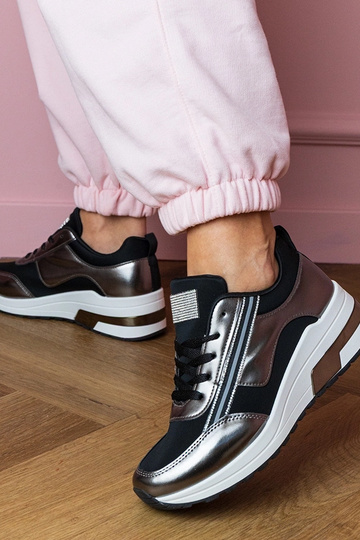 Zwarte dames sportschoenen... 2