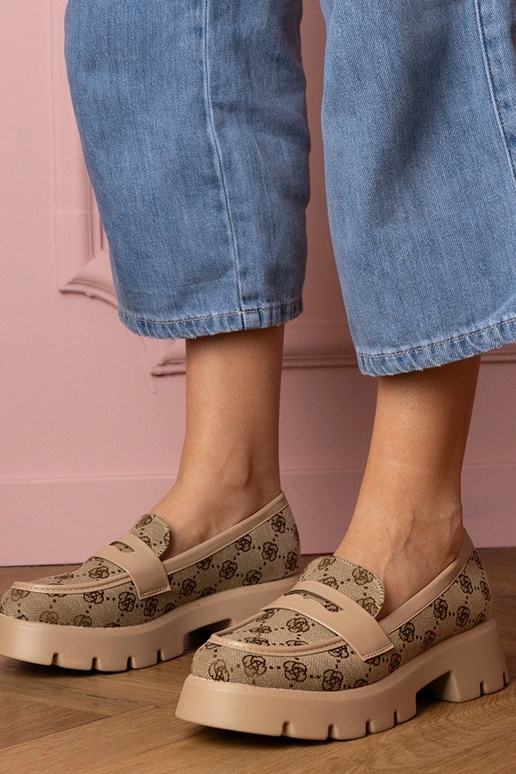 Bruine dames mocassins met... Bruine dames mocassins met...