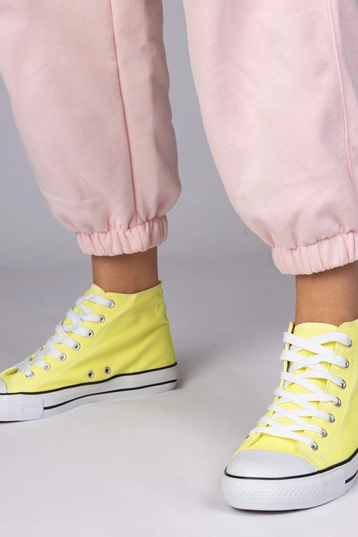 Geel klassieke instappers tot boven...