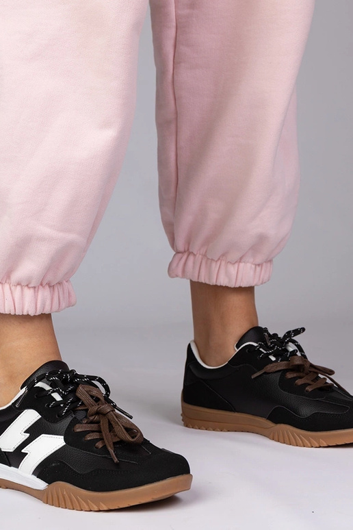 Zwarte sportschoenen met kleurrijke...