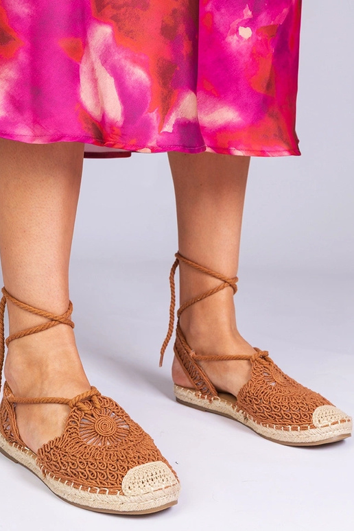 Sandales espadrilles à talon plat...