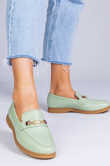 Mocassins verts avec...