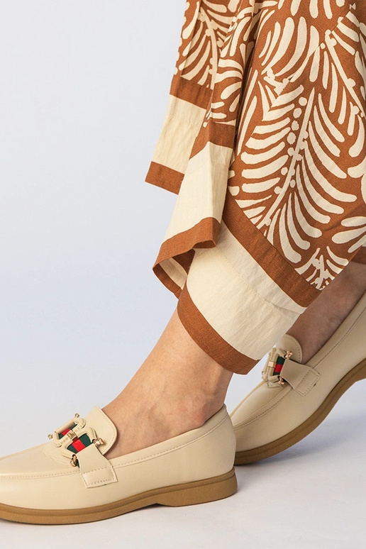 Crème mocassins van eco-leer met...