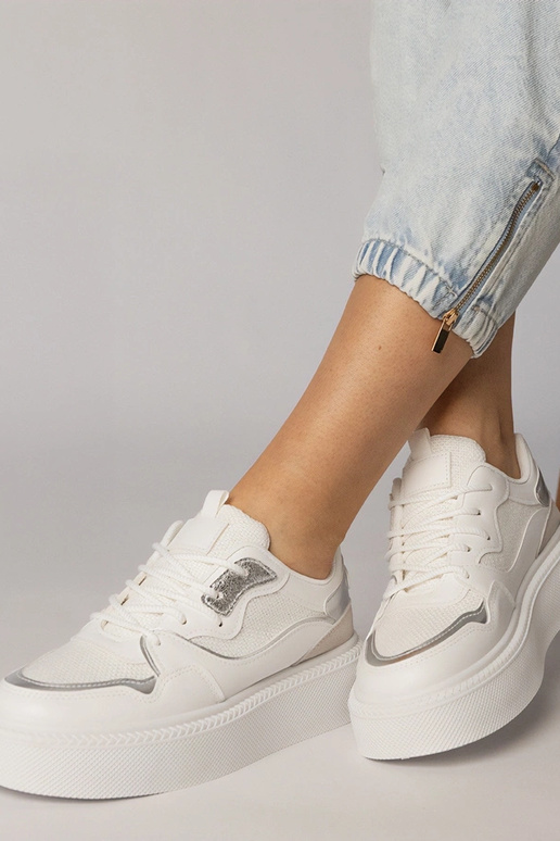 Baskets de sport blanches avec insert...