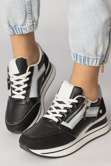 Schwarze Sportschuhe mit... 2