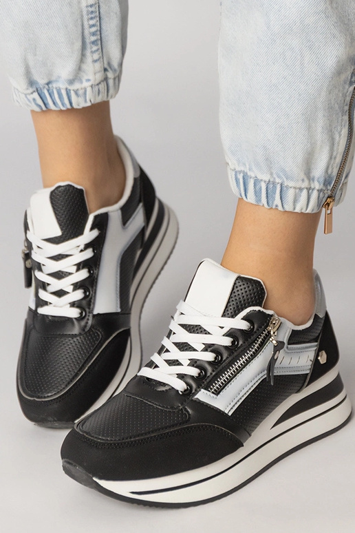 Baskets de sport noires avec zip, «...