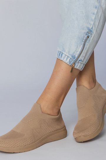 Zandkleurige sportschoenen met soktype schacht, „Kreta" 2